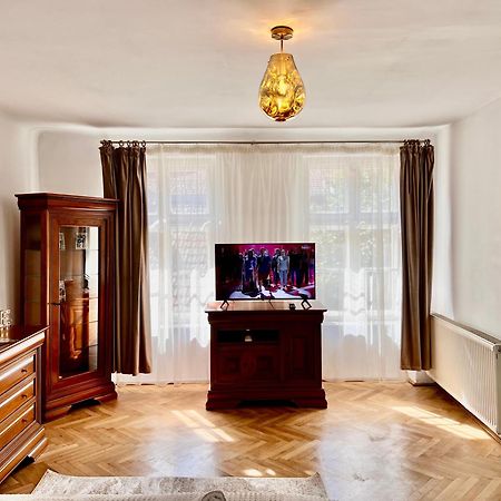 Old Town City Center Apartments Brasov Exterior photo